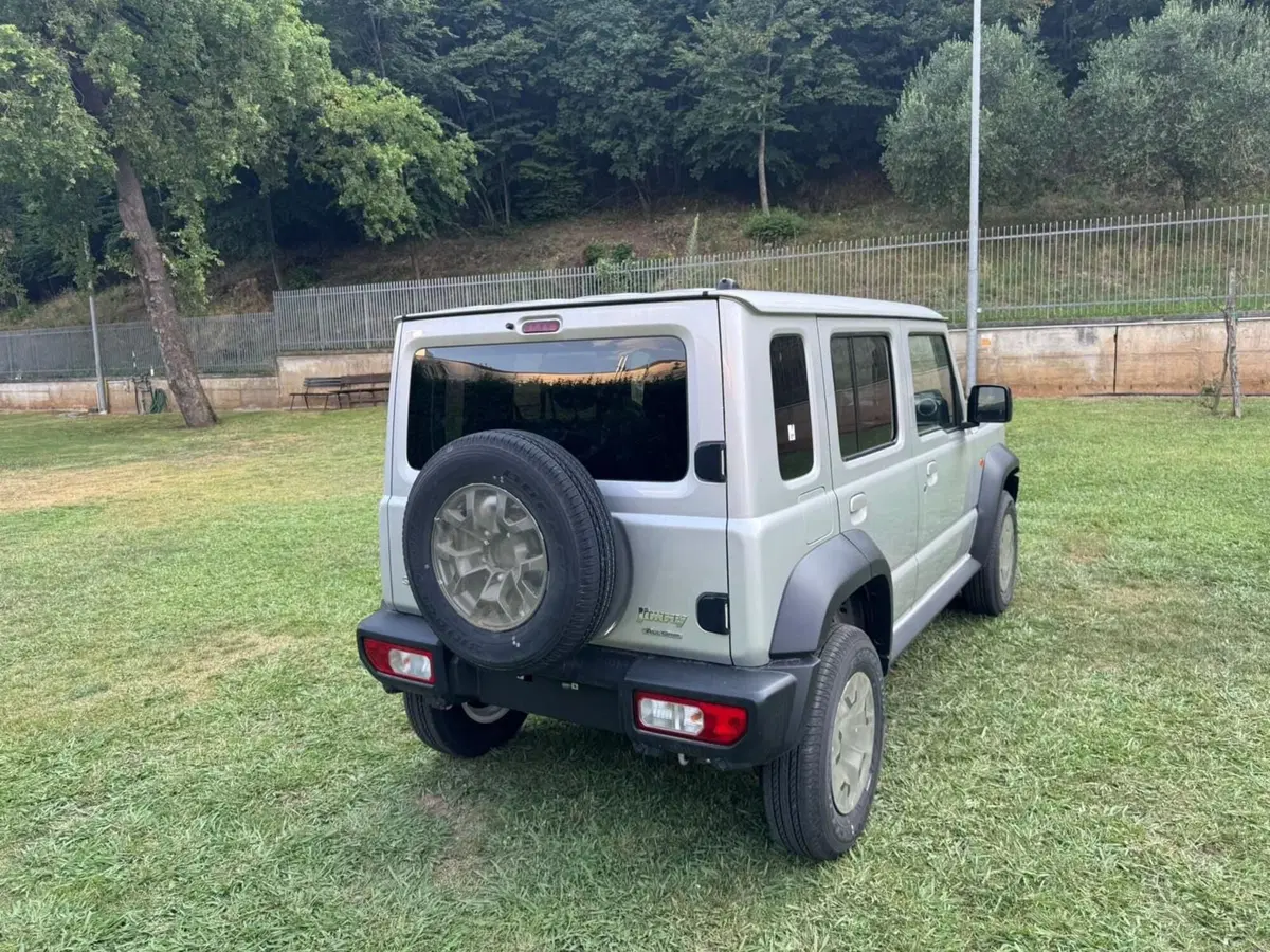 Suzuki Jimny nuova a Salerno (4)