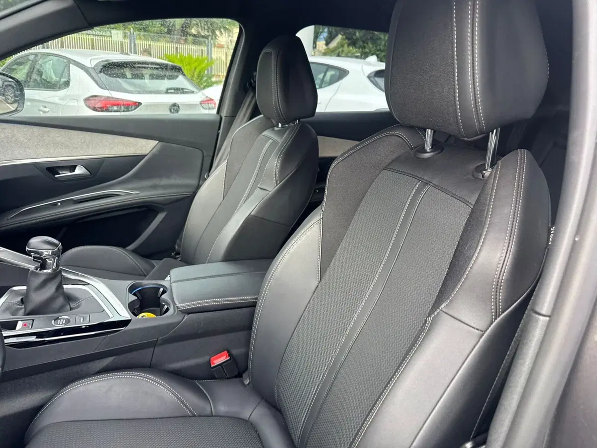 Peugeot 3008 usata a Salerno (6)