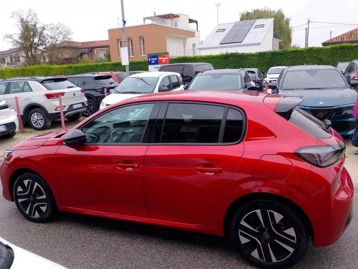 Peugeot 208 usata a Salerno (12)