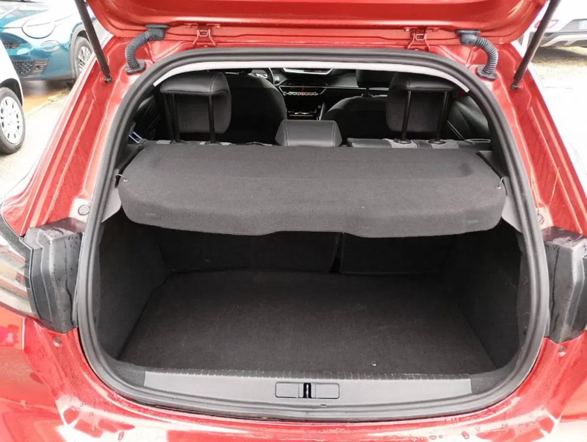Peugeot 208 usata a Salerno (13)