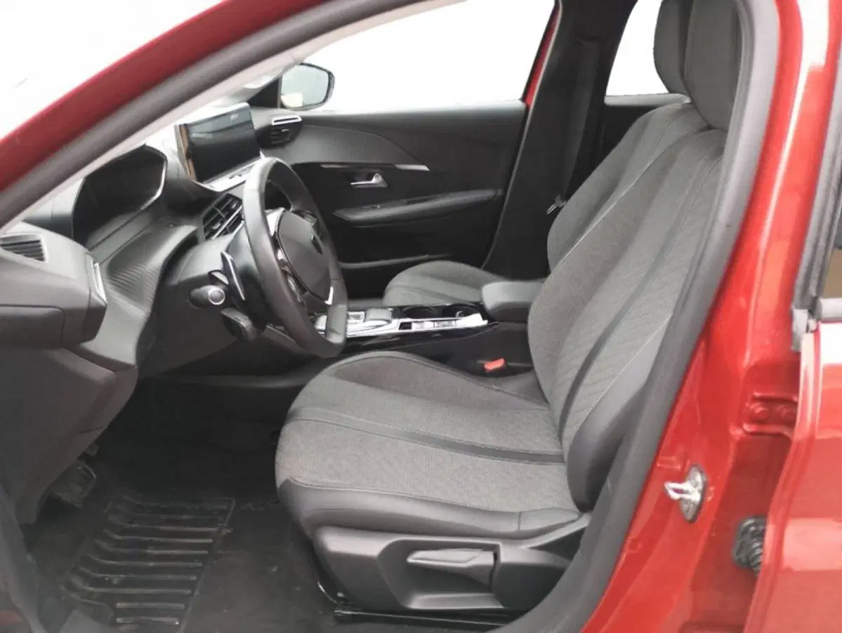 Peugeot 208 usata a Salerno (7)