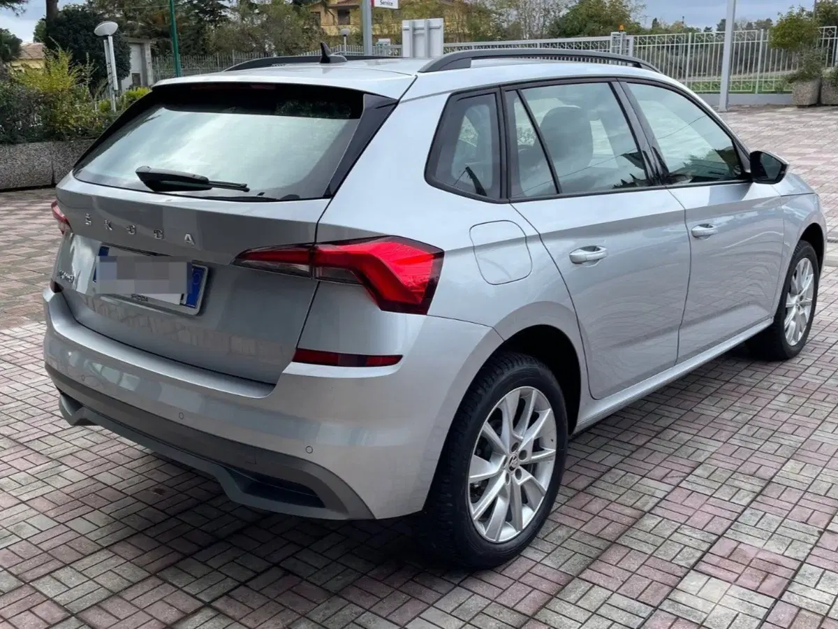 Skoda Kamiq usata a Salerno (4)