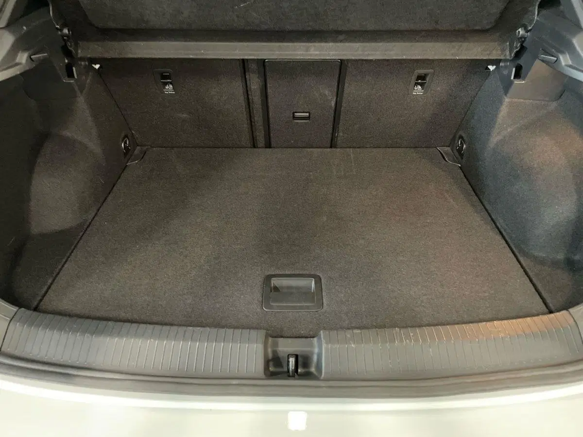 Volkswagen T-Roc usata a Prato (8)