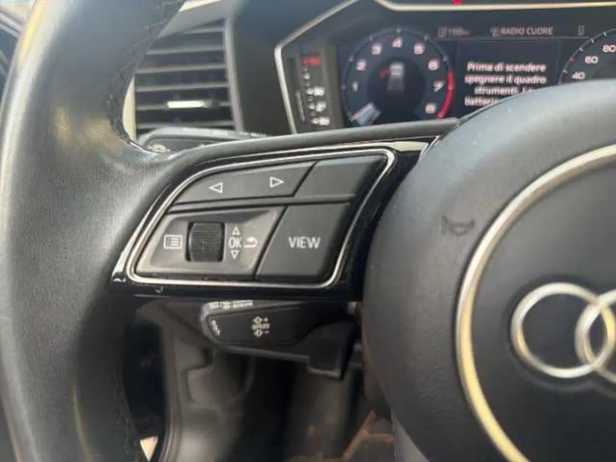 Audi A1 allstreet usata a Prato (5)