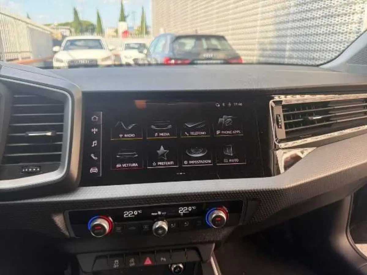 Audi A1 allstreet usata a Prato (8)