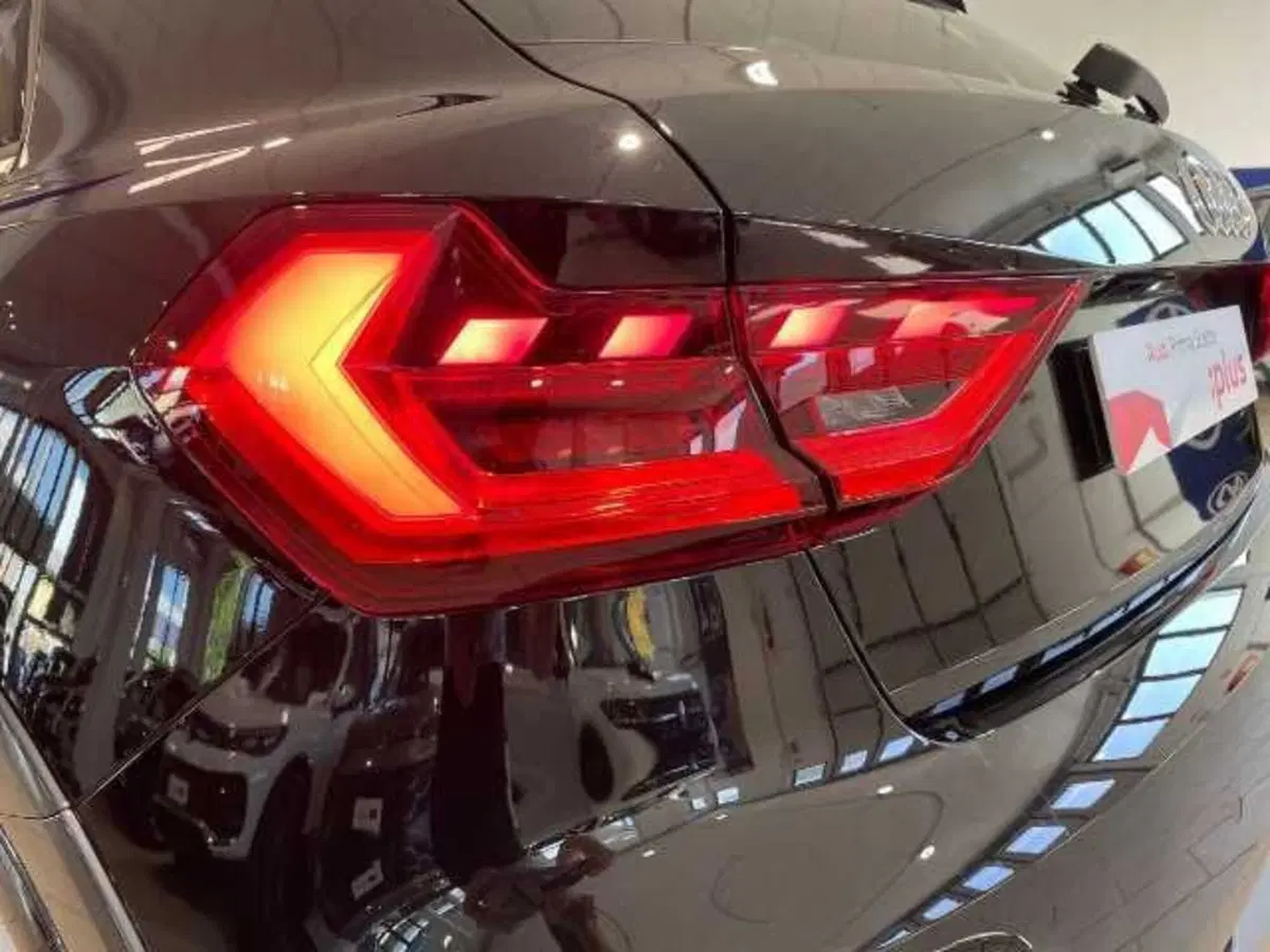 Audi A1 allstreet usata a Pistoia (10)