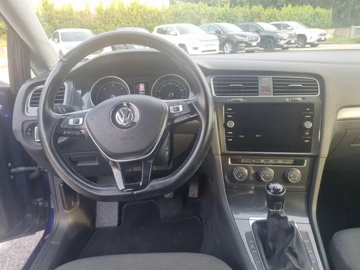 Volkswagen Golf Variant usata a Vicenza (12)