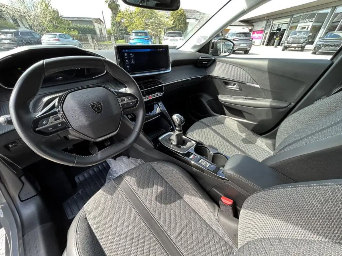 Peugeot 208 usata a Cuneo (9)