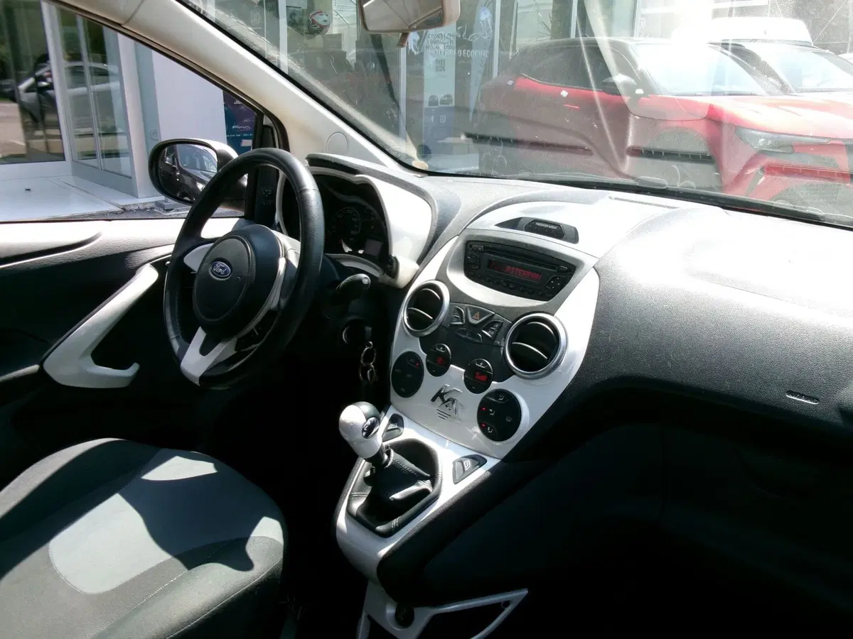 Ford Ka usata a Venezia (10)