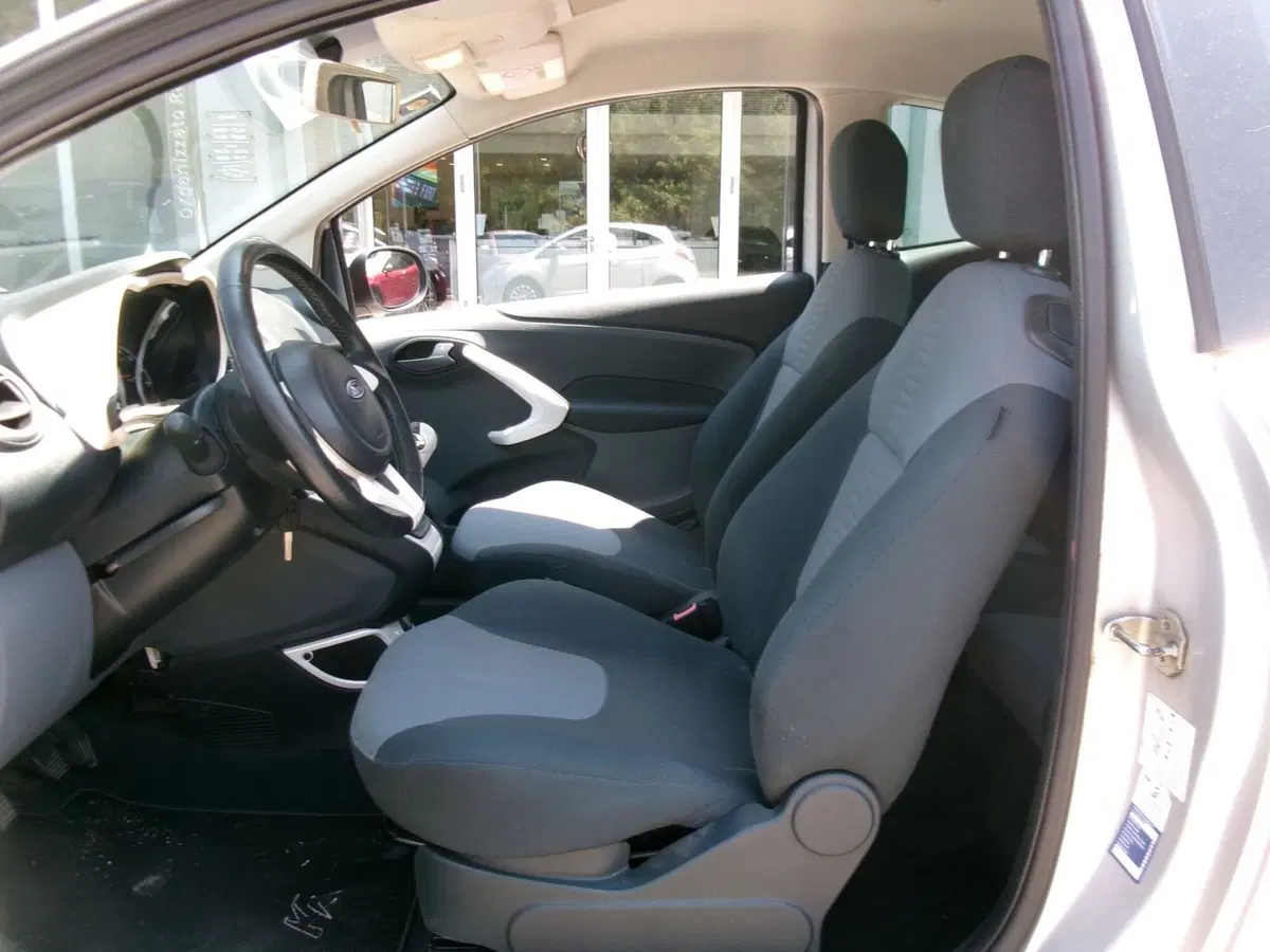 Ford Ka usata a Venezia (12)