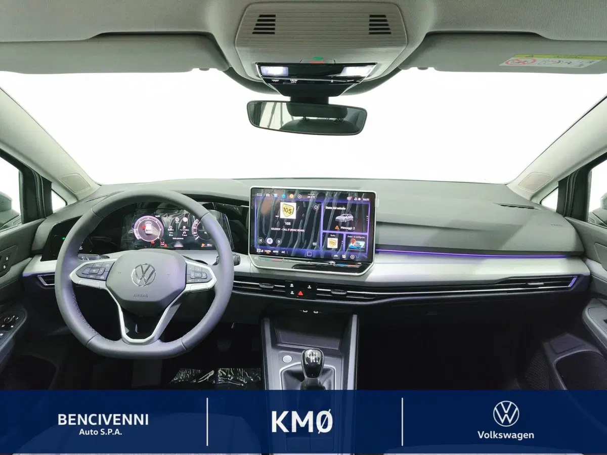 Volkswagen Golf nuova a Catanzaro (20)