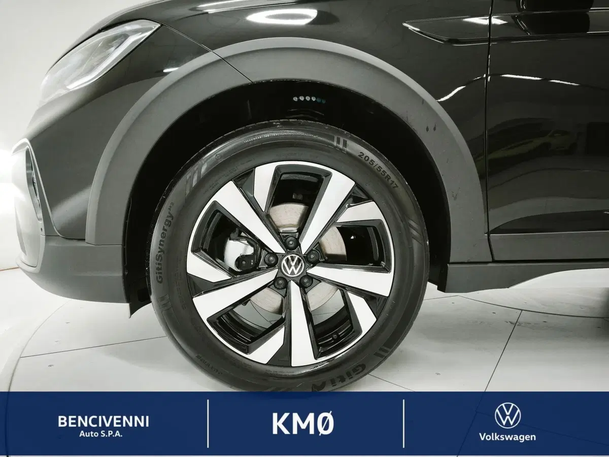 Volkswagen Taigo nuova a Catanzaro (13)