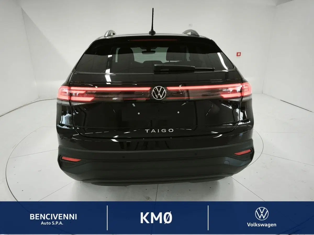 Volkswagen Taigo nuova a Catanzaro (9)