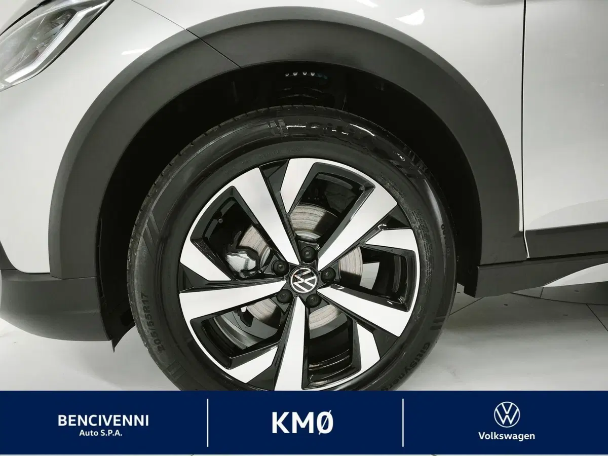 Volkswagen Taigo nuova a Catanzaro (13)