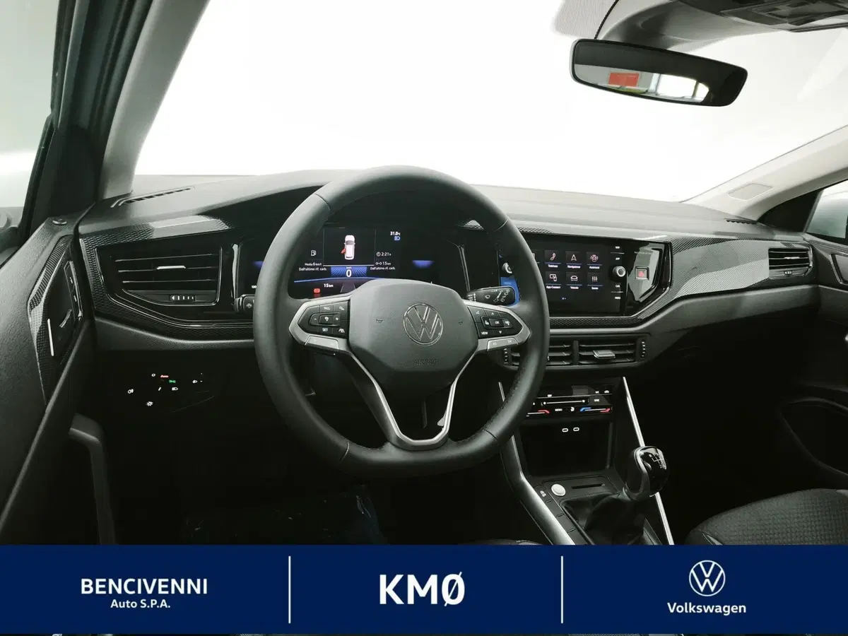 Volkswagen Taigo nuova a Catanzaro (19)