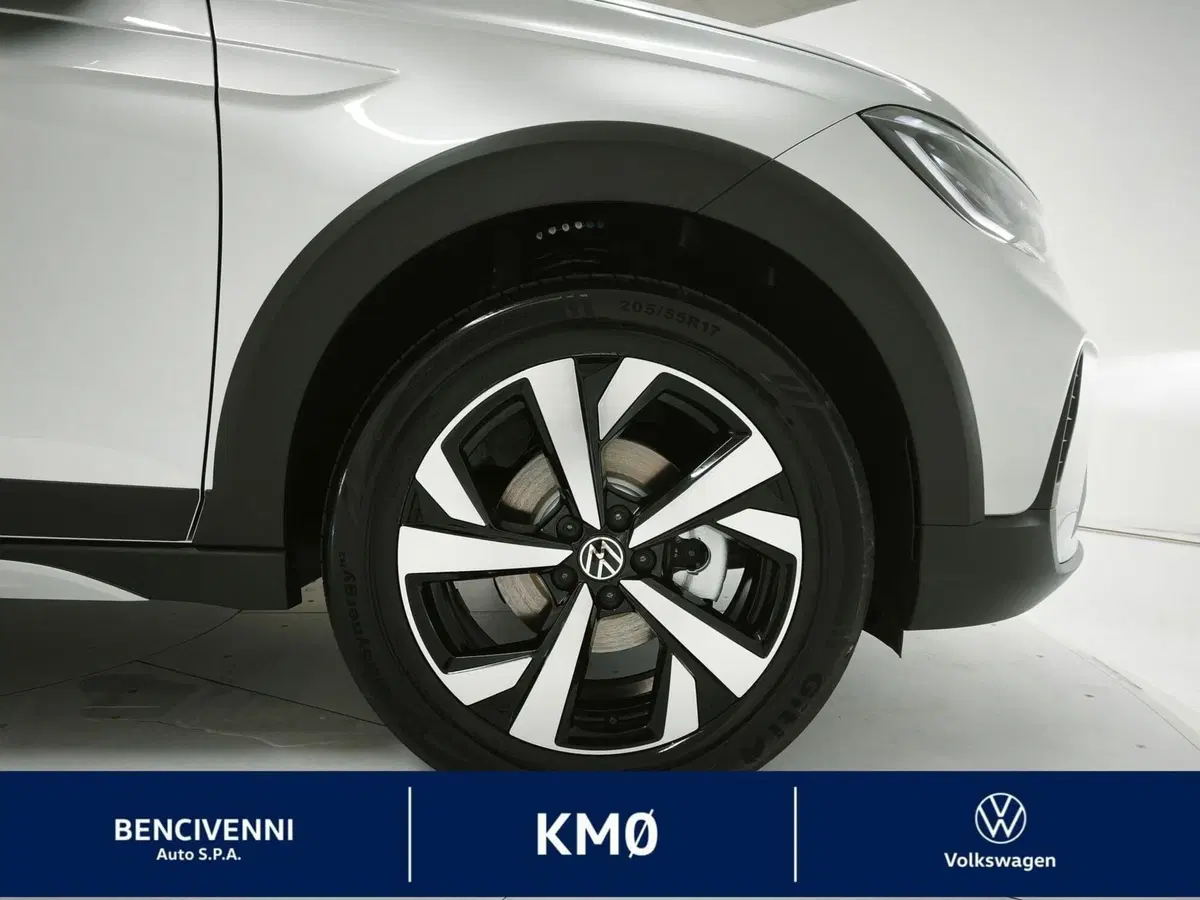 Volkswagen Taigo nuova a Catanzaro (7)