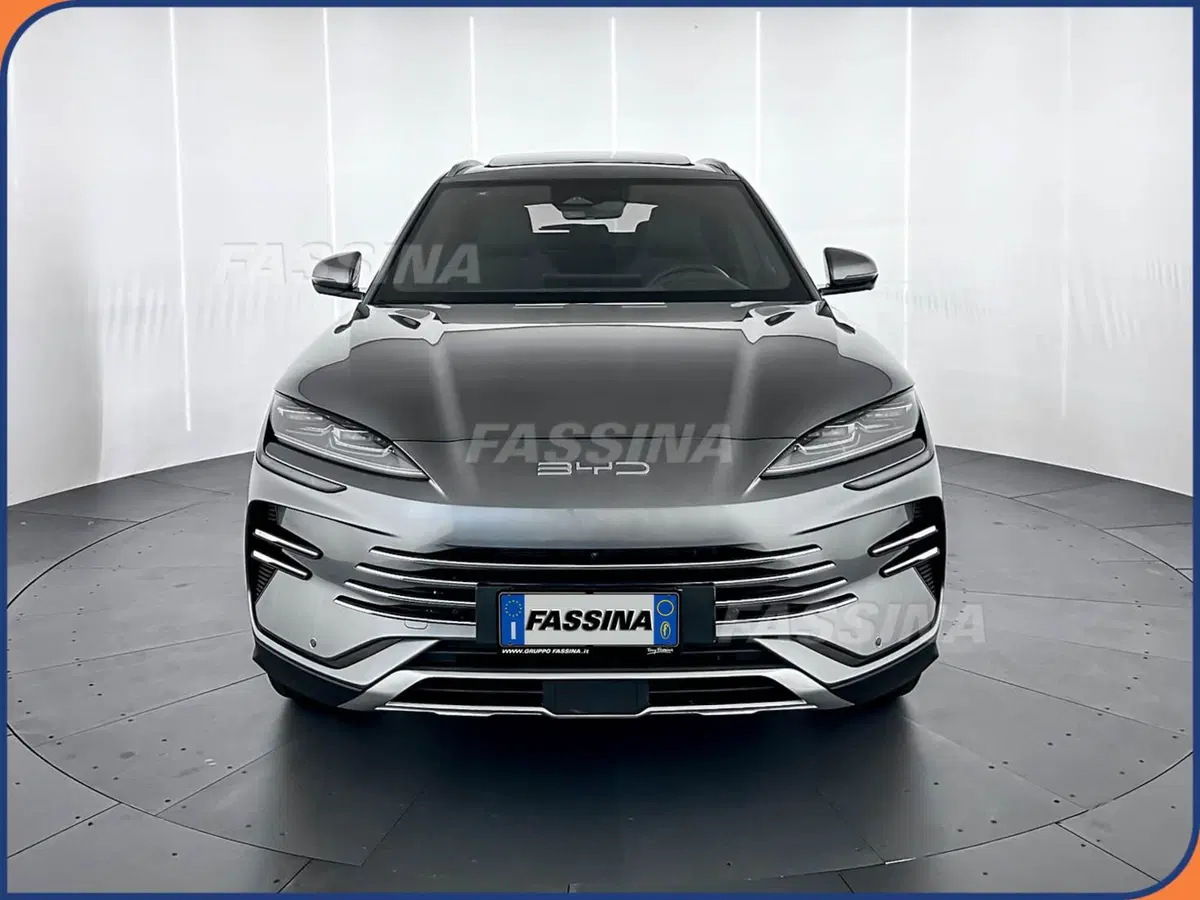 Byd Seal U DM-i usata a Milano (2)