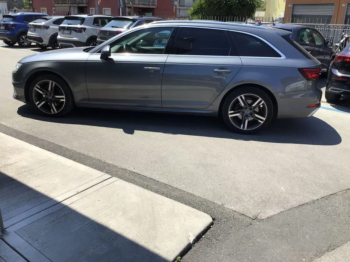 Audi A4 Avant usata a Genova (8)