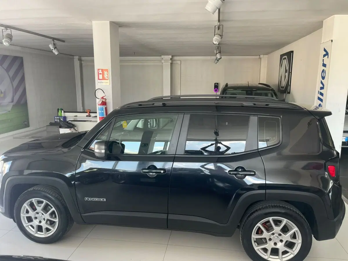 Jeep Renegade usata a Lucca (2)