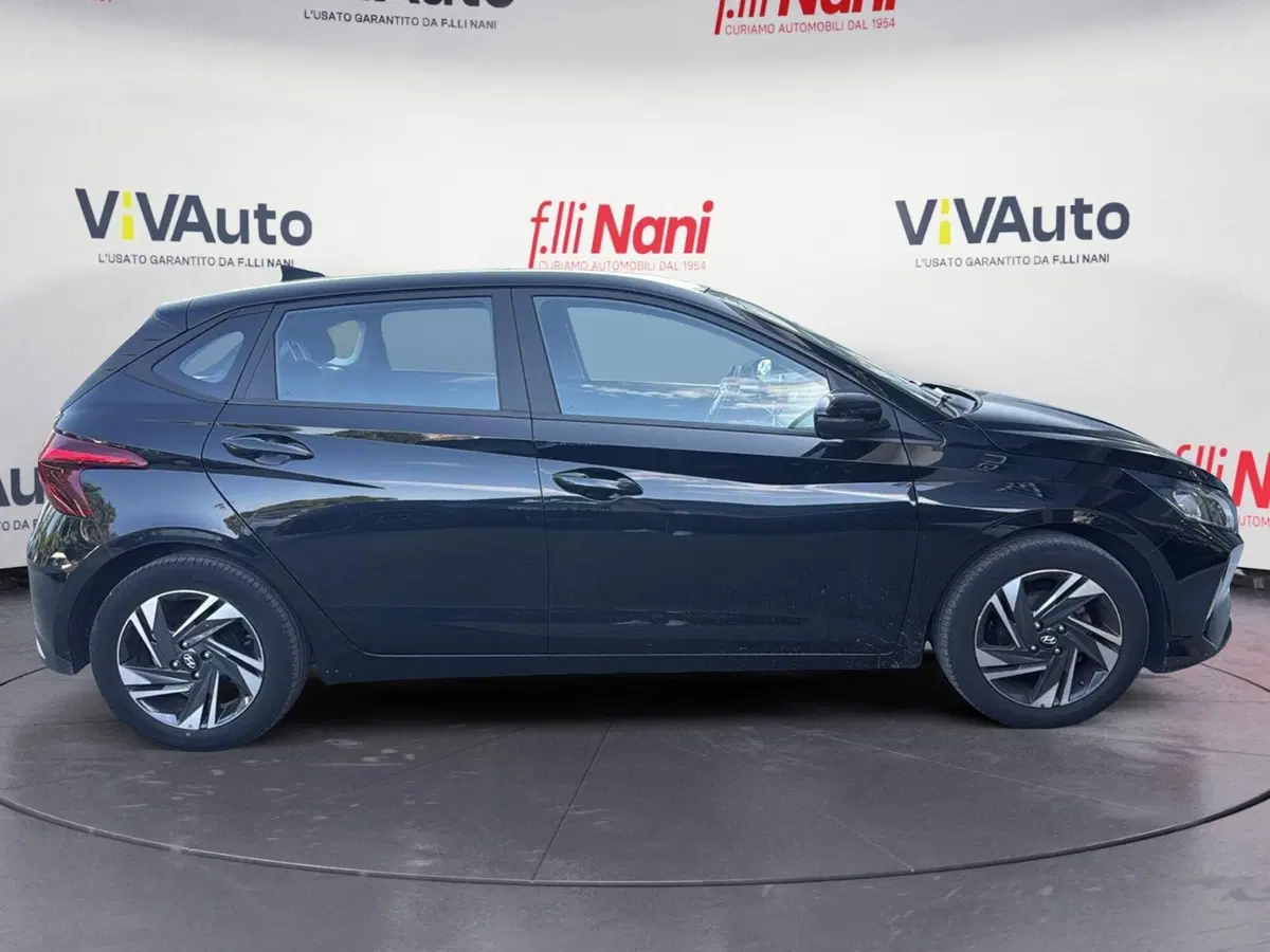 Hyundai i20 usata a Massa-Carrara (8)