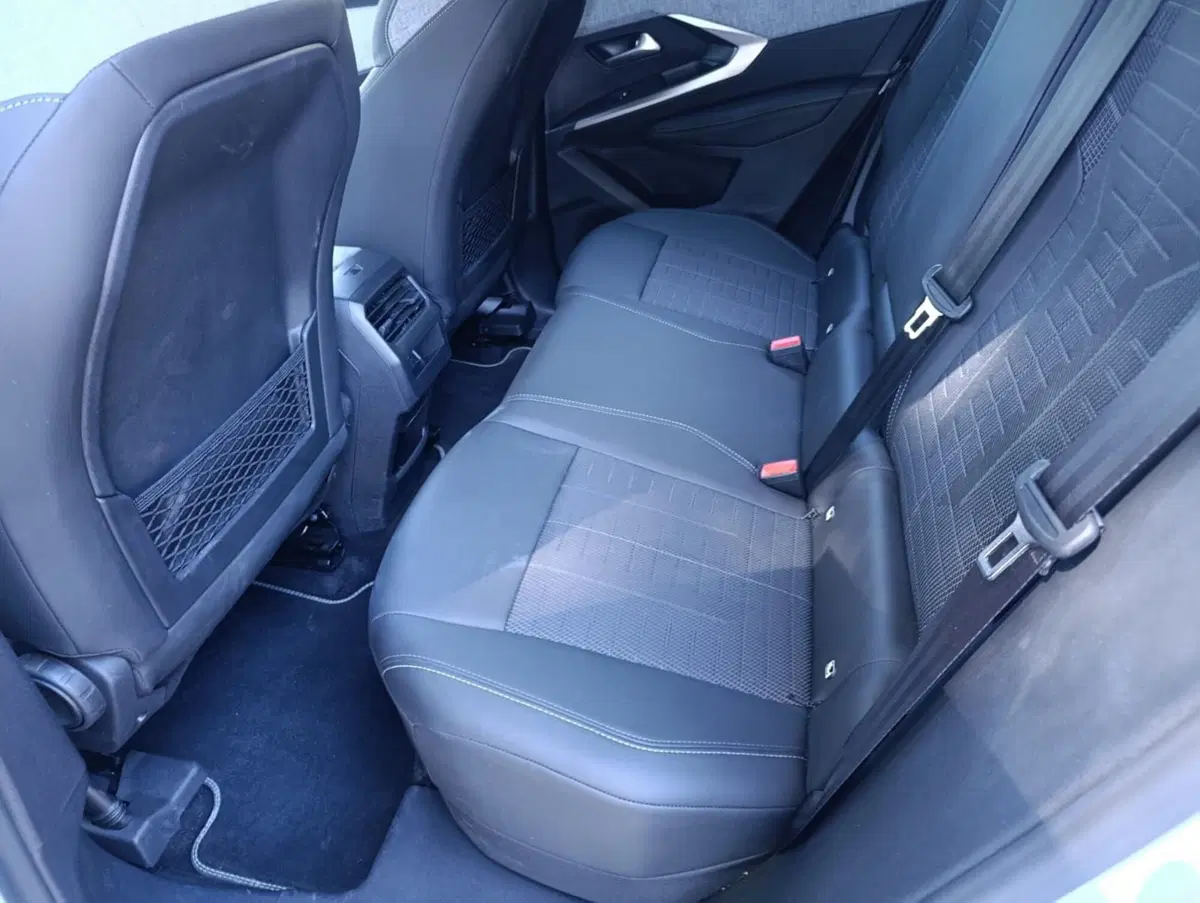 Peugeot 3008 usata a Massa-Carrara (18)