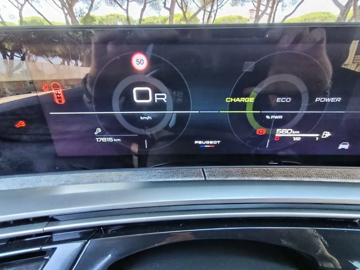 Peugeot 3008 usata a Massa-Carrara (9)