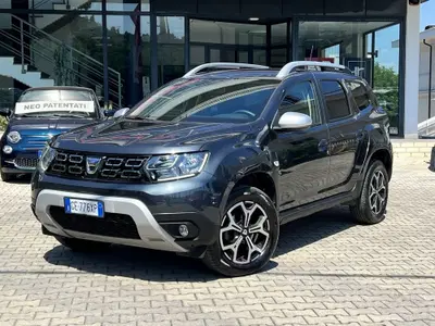 Dacia Duster 1.0 TCe GPL 4x2 Prestige Up del 2021 usata a Chieti