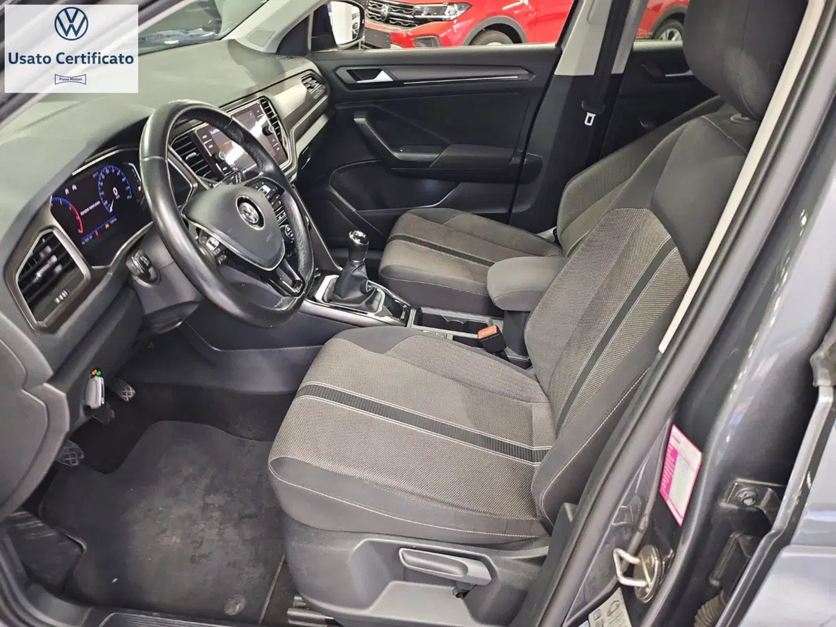 Volkswagen T-Roc usata a Genova (10)