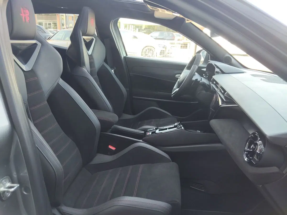 Alfa Romeo Junior usata a Modena (19)