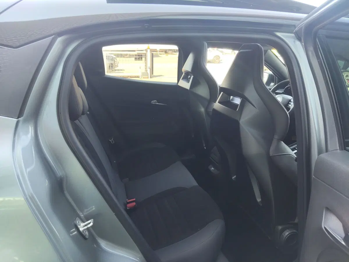 Alfa Romeo Junior usata a Modena (20)