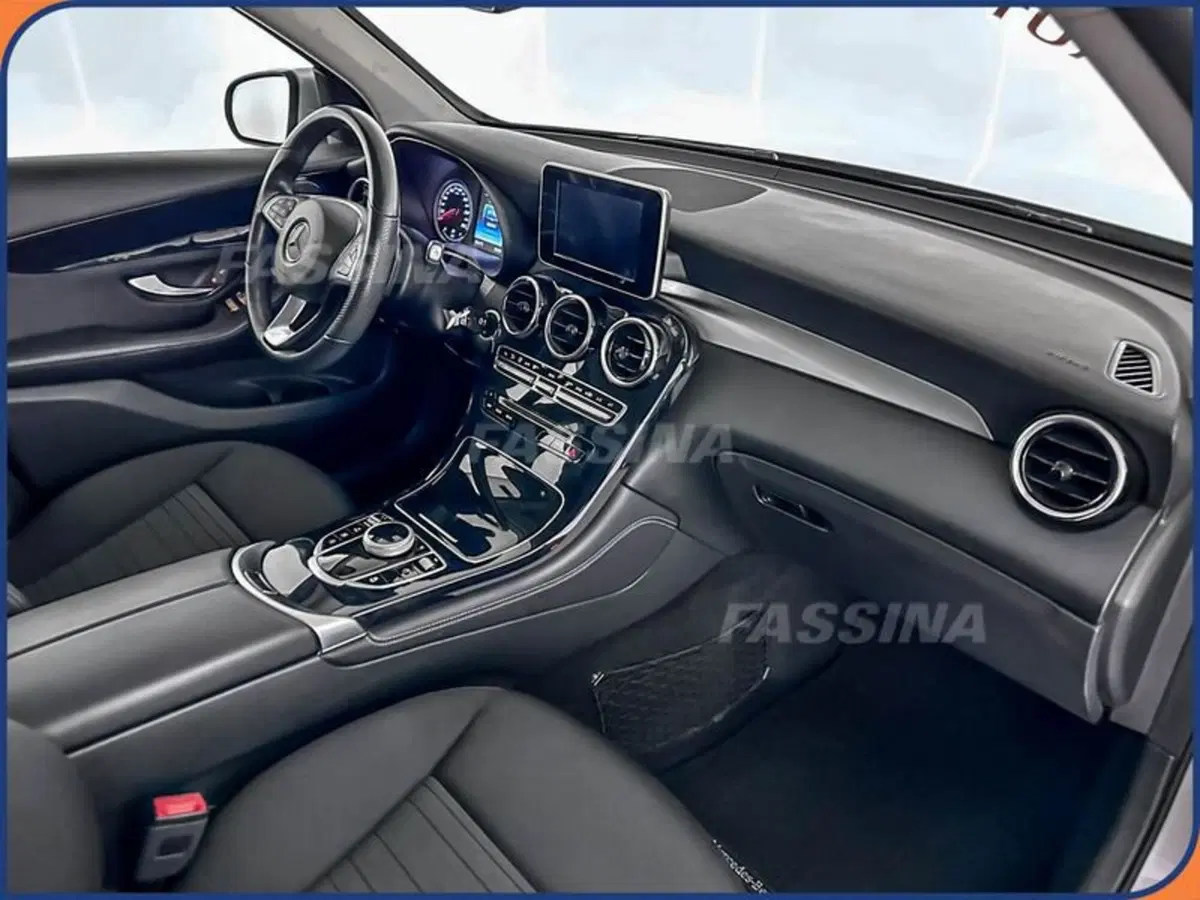 Mercedes-Benz GLC SUV usata a Milano (13)