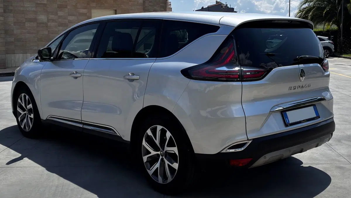 Renault Espace usata a Frosinone (4)