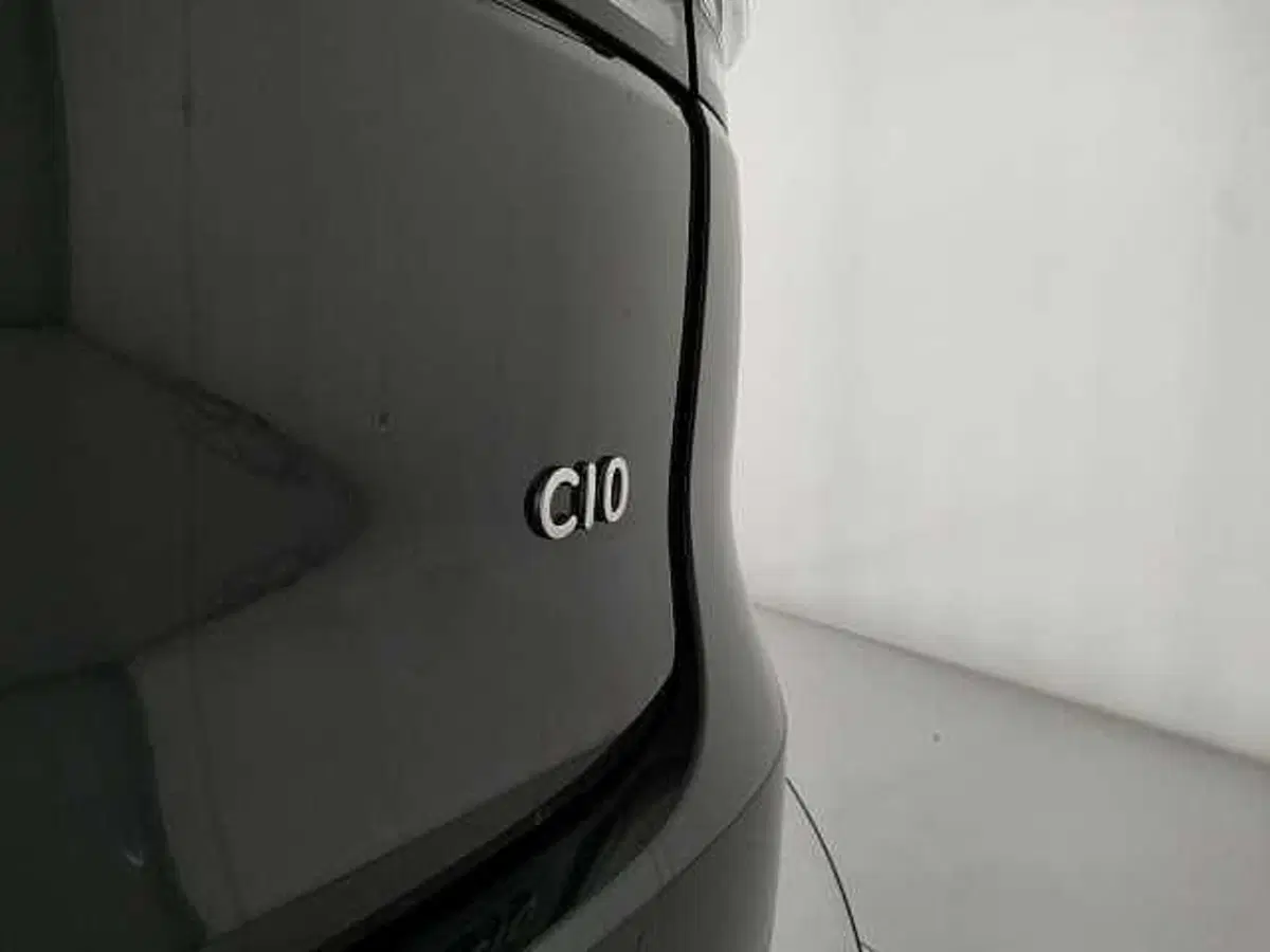 Leapmotor C10 nuova a Caserta (13)