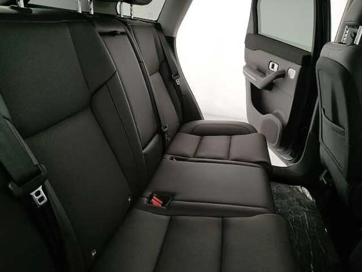 Leapmotor C10 nuova a Caserta (19)