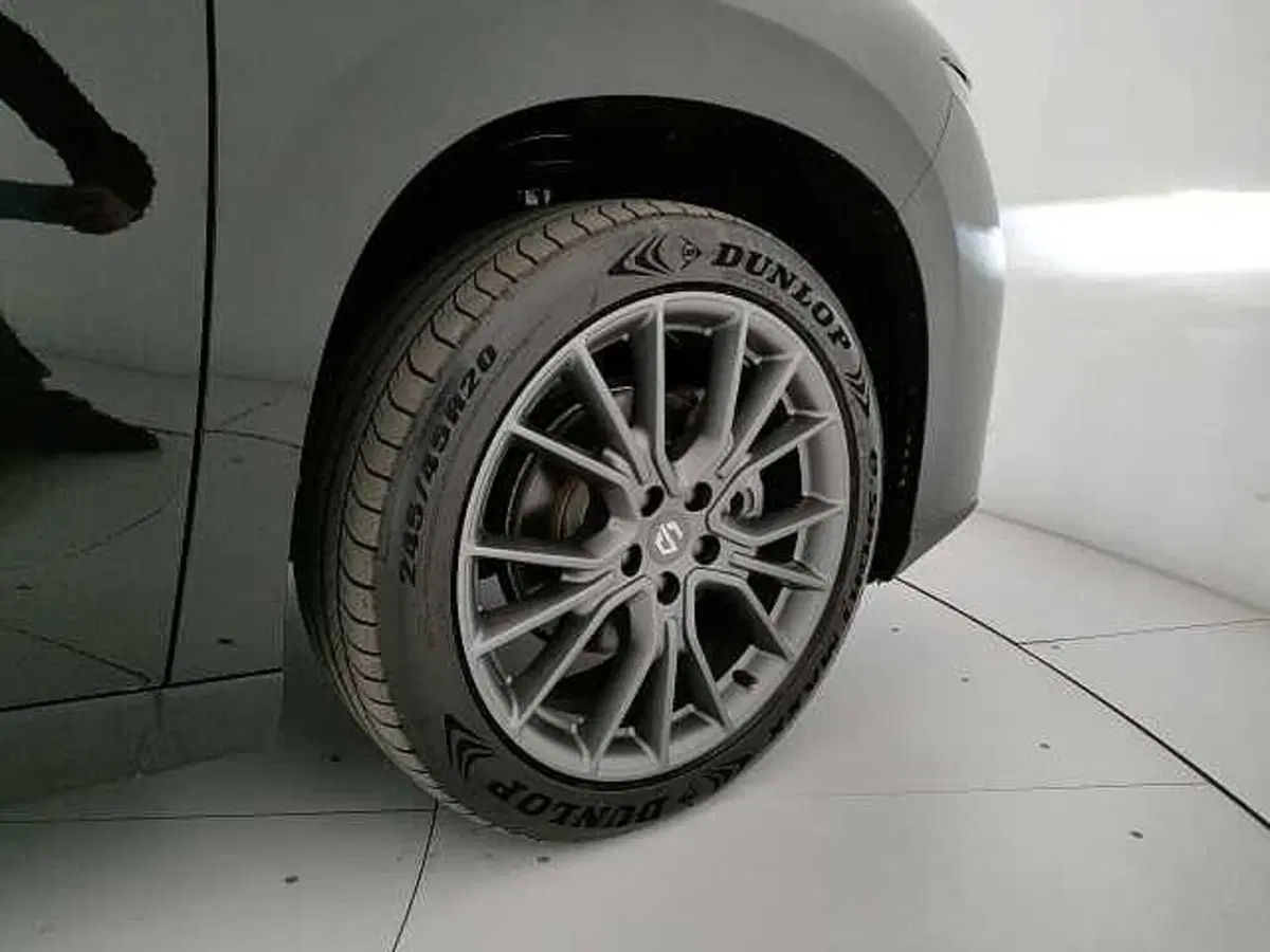 Leapmotor C10 nuova a Caserta (17)
