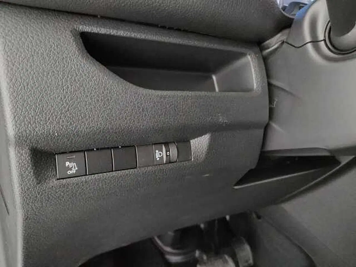 Peugeot e-Expert Furgone nuova a Caserta (15)