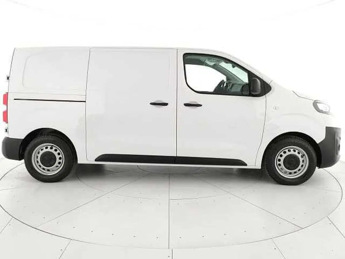 Peugeot e-Expert Furgone nuova a Caserta (4)