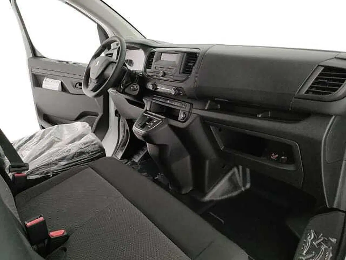Peugeot e-Expert Furgone nuova a Caserta (9)