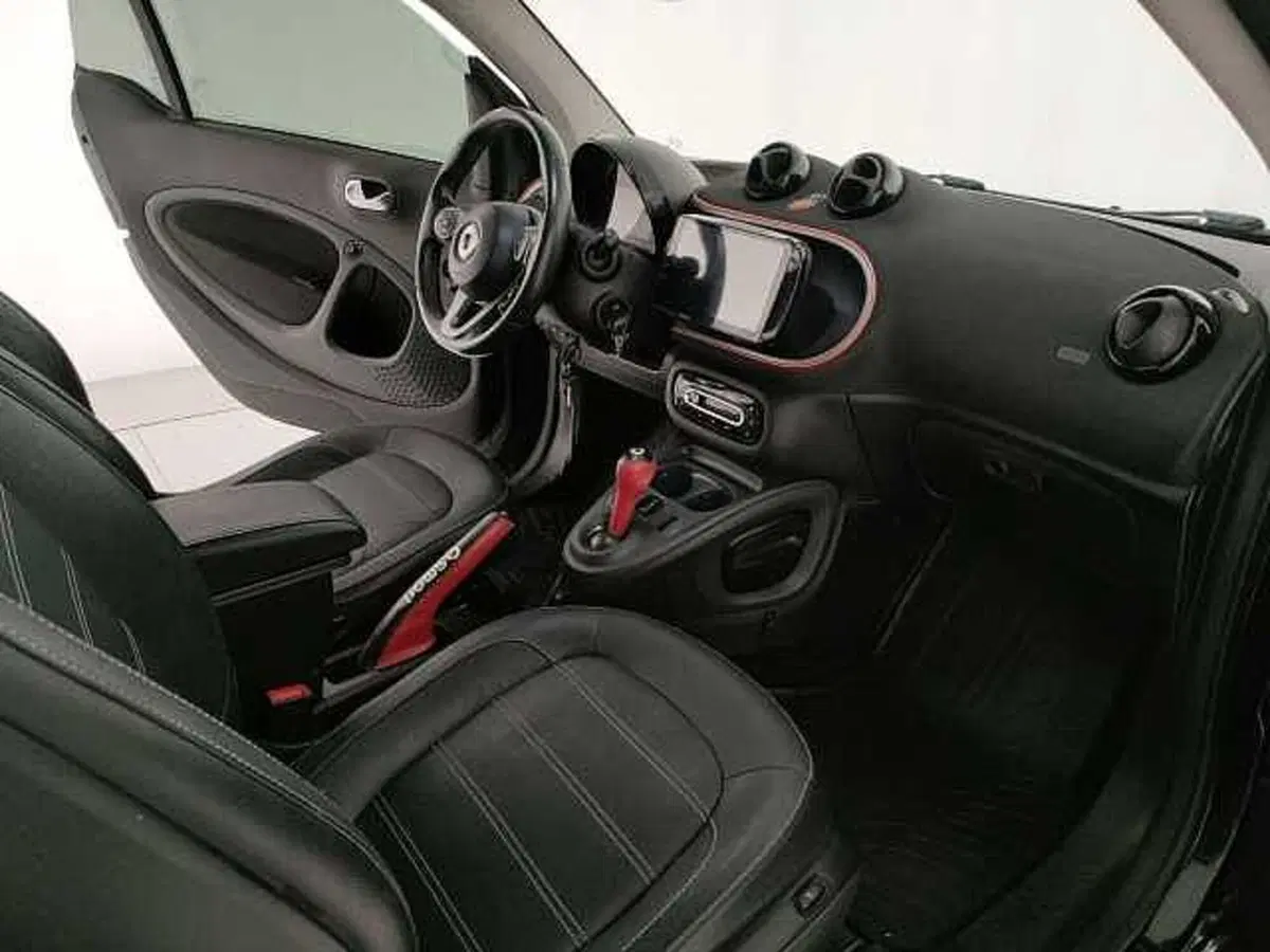 smart Fortwo usata a Caserta (8)