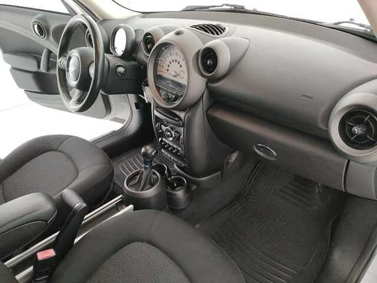 MINI Mini Countryman usata a Caserta (15)