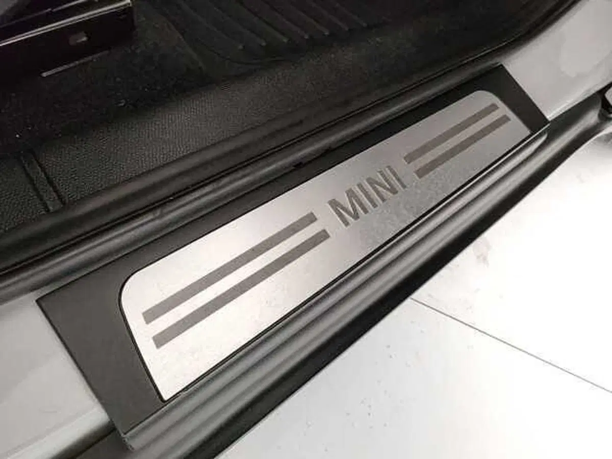MINI Mini Countryman usata a Caserta (17)