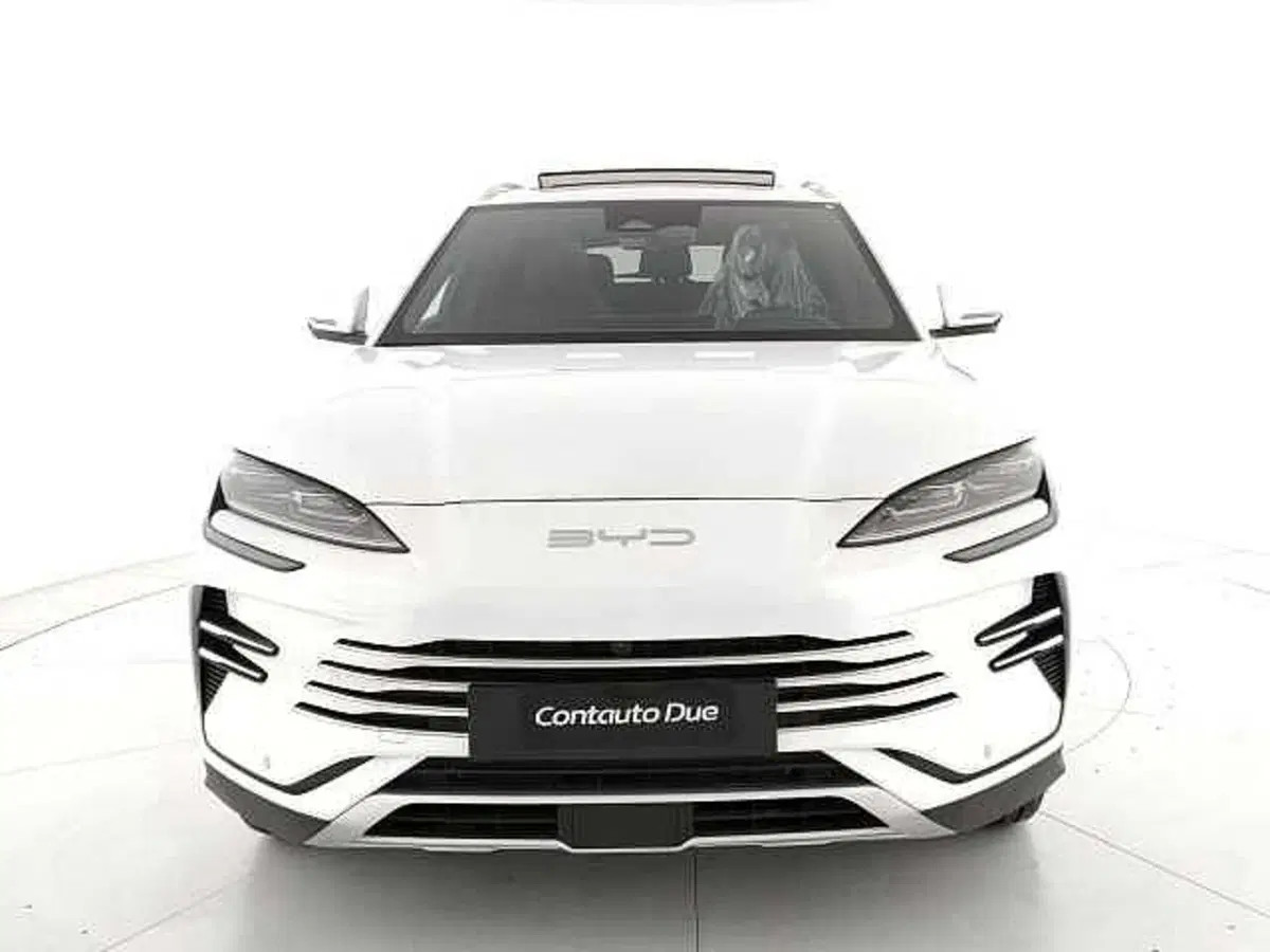 Byd Seal U nuova a Caserta (2)