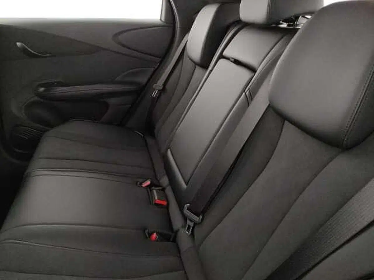 Byd Dolphin nuova a Caserta (16)