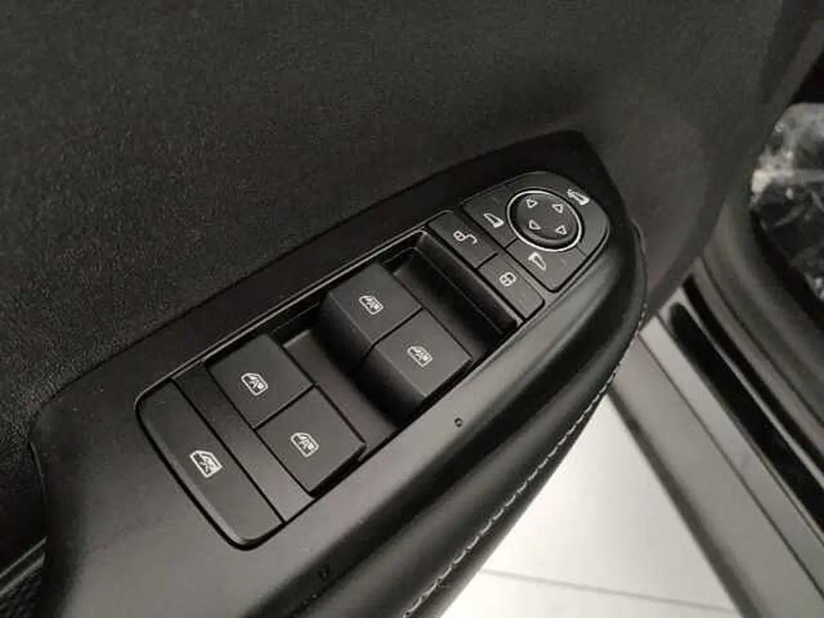 Byd Dolphin nuova a Caserta (20)