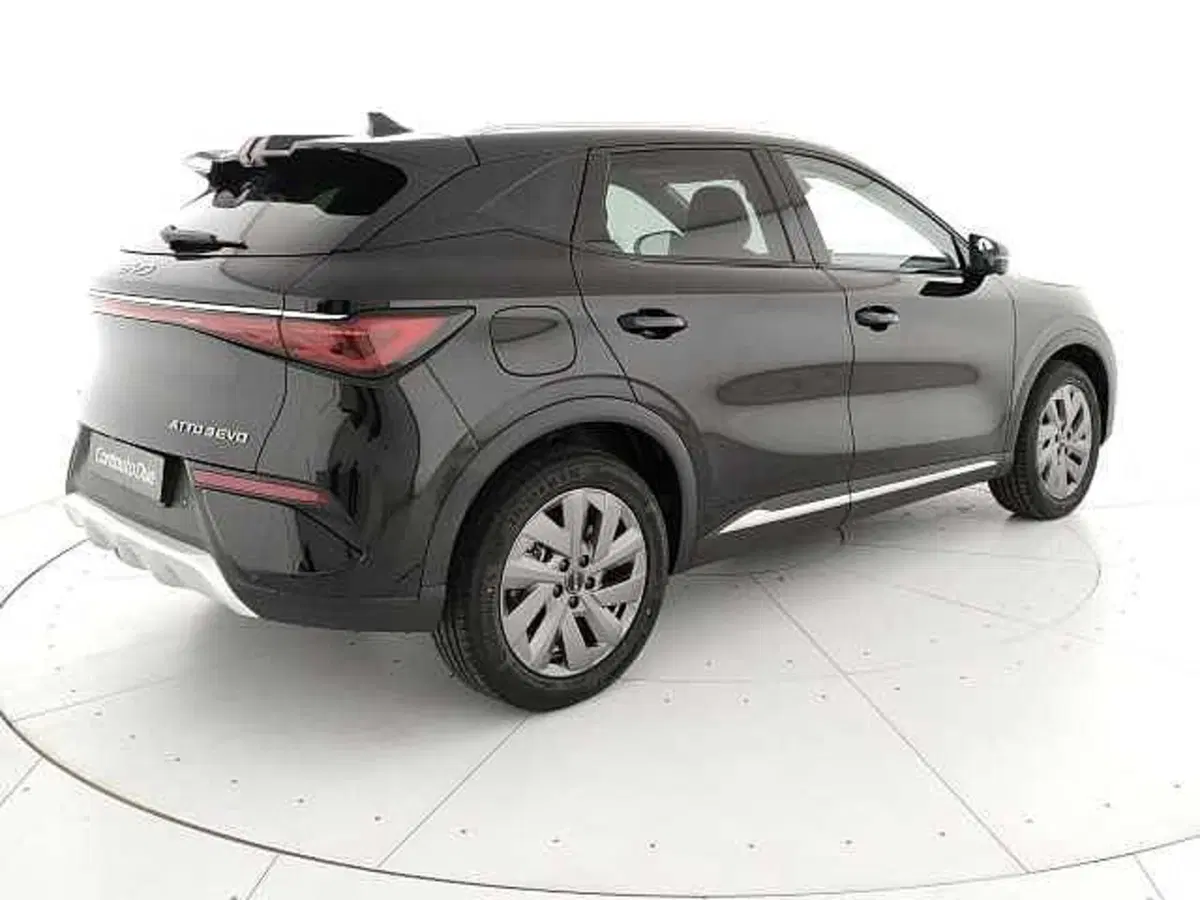Byd Atto 3 nuova a Caserta (5)