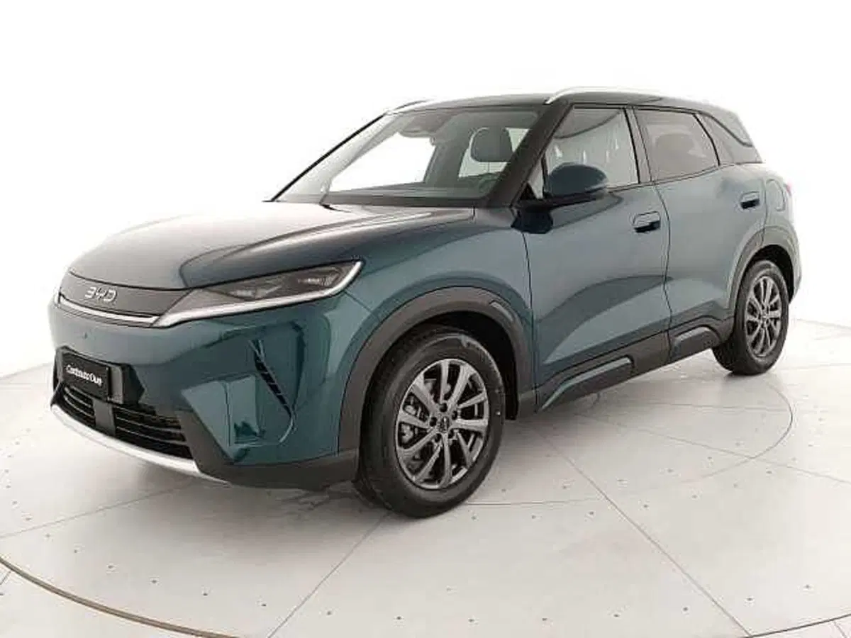 Byd Atto 2 DM-i nuova a Caserta