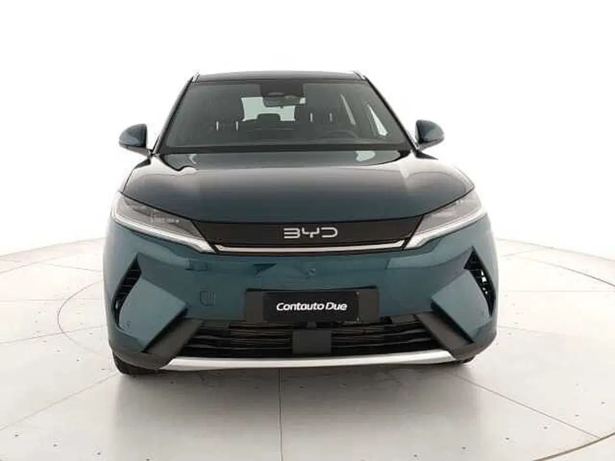 Byd Atto 2 DM-i nuova a Caserta (2)