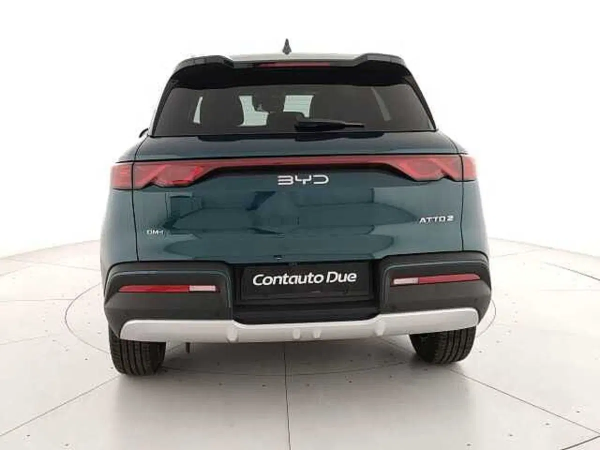 Byd Atto 2 DM-i nuova a Caserta (6)