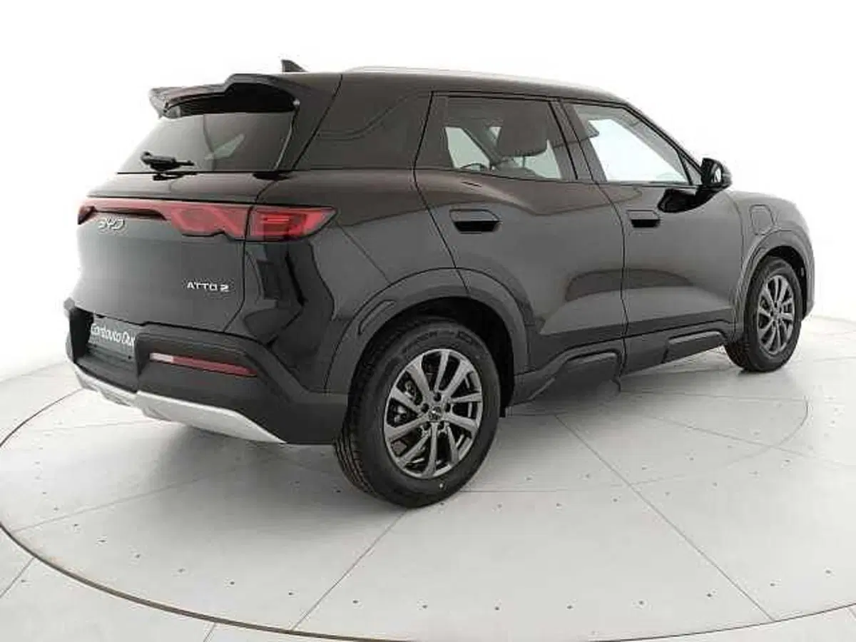 Byd Atto 2 DM-i nuova a Caserta (5)