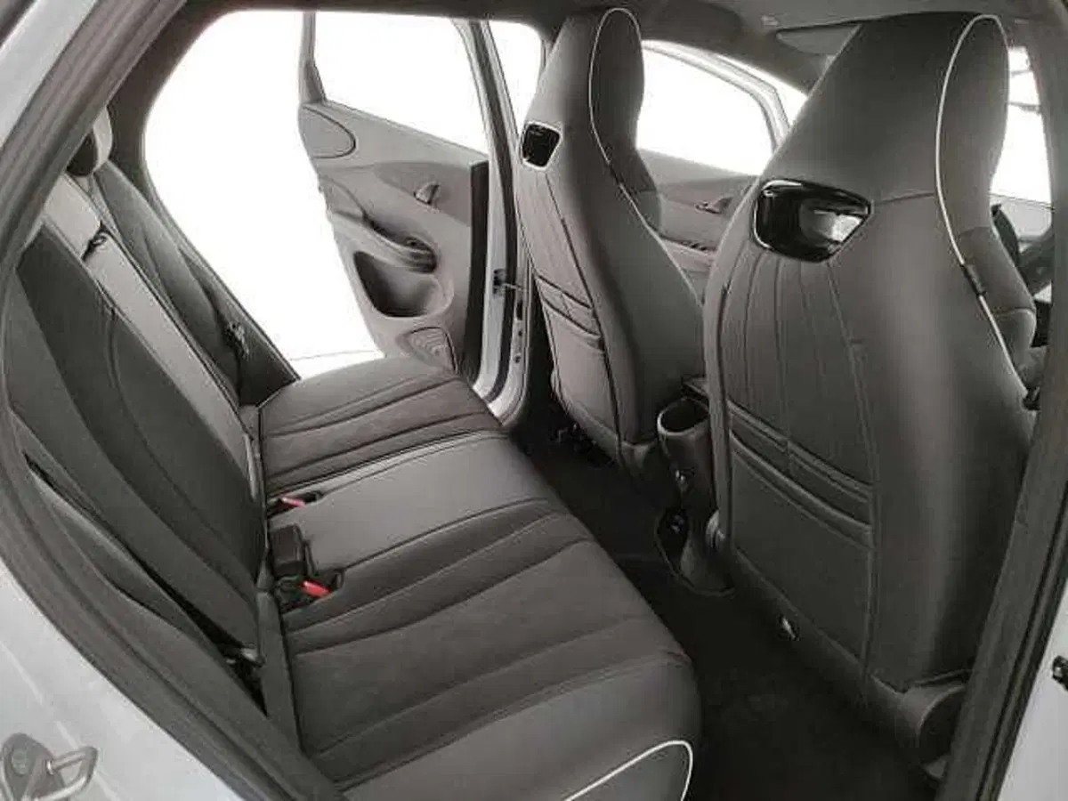 Byd Dolphin nuova a Caserta (12)
